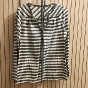 New York & Company Gray Striped Long Sleeve Top